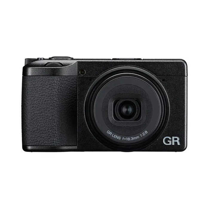 Ricoh GR IV è una fotocamera compatta professionale dalle alte prestazioni: una scelta eccellente per la fotografia istantanea, anche per i fotografi professionisti.
