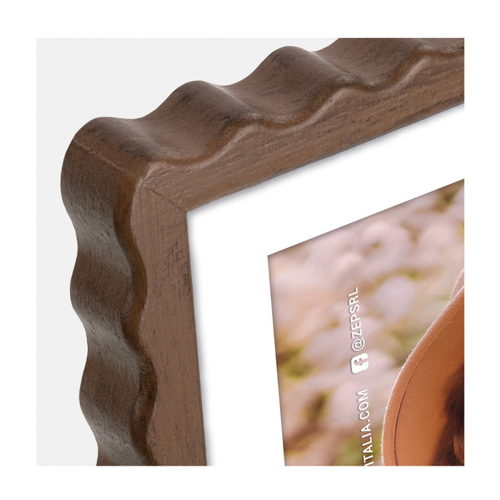 Cornice in legno con passepartout "Lione Brown" (10x15-15x20) - Art. VM568B dettaglio