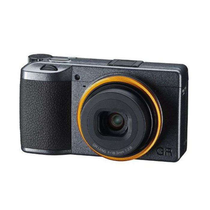 Ricoh GR III Street Edition + DB110 + GC11-fronte