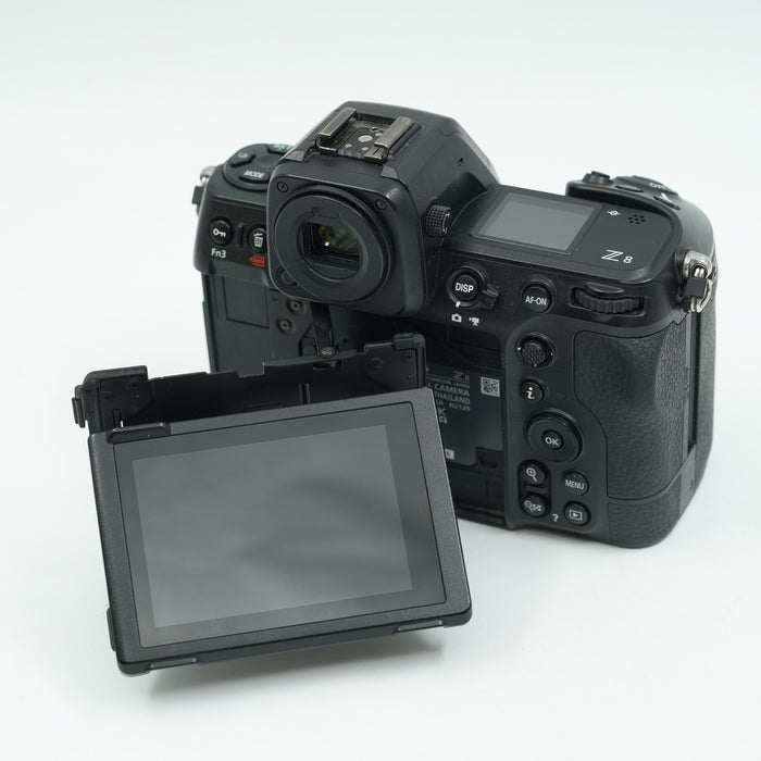 Nikon Z8 ( Usato)