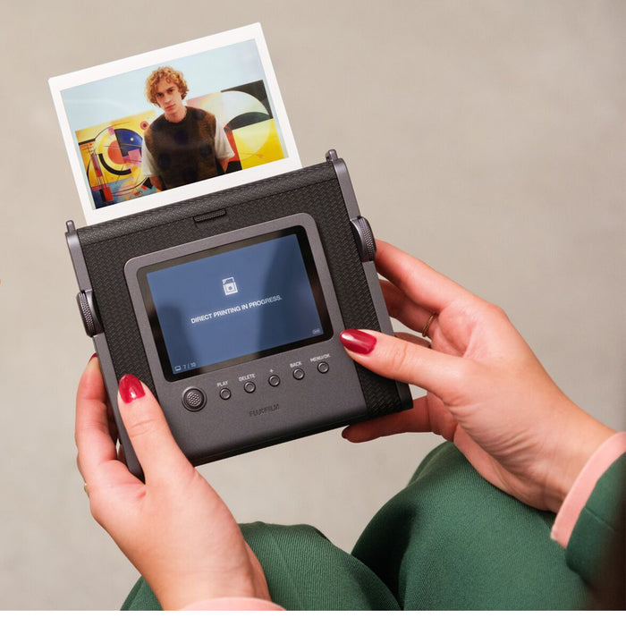 Fujifilm Instax Wide Evo retro