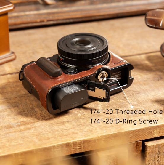 Smallrig Camera Leather (Per Panasonic S9) montata