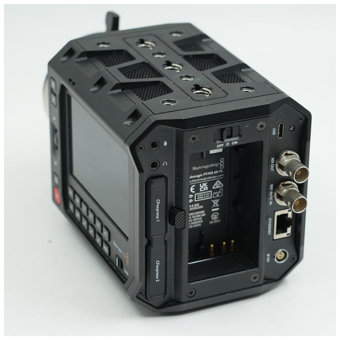 BLACKMAGIC PYXIS 6K PL+CAGE TILTA ( Usato )