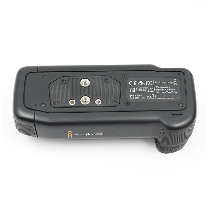 Blackmagic Pocket Camera Pro Battery Grip M.7947996 - (Usato) alto
