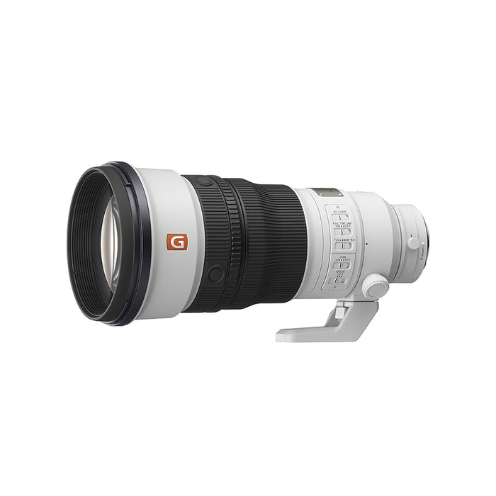 sony-fe-300-mm-gm-fronte