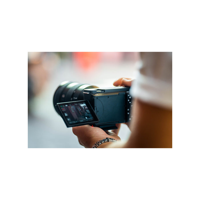 Sony ZV-E1 + obiettivo FE 4-5.6/28-60 (ZVE1LBDI kit con SEL2860) - Garanzia Sony Italia
