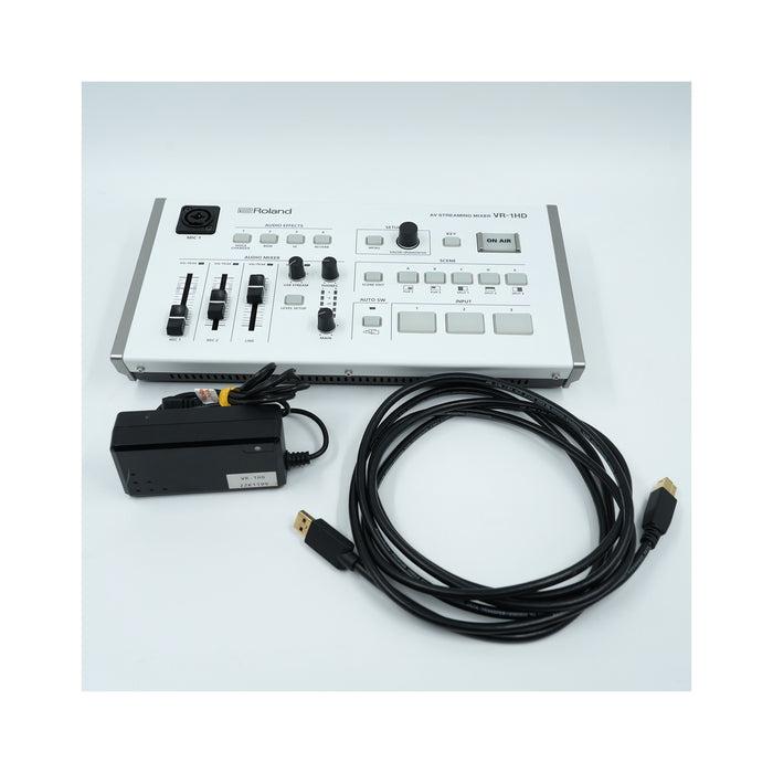 Roland AV Streaming Mixer VR-1HD Demo